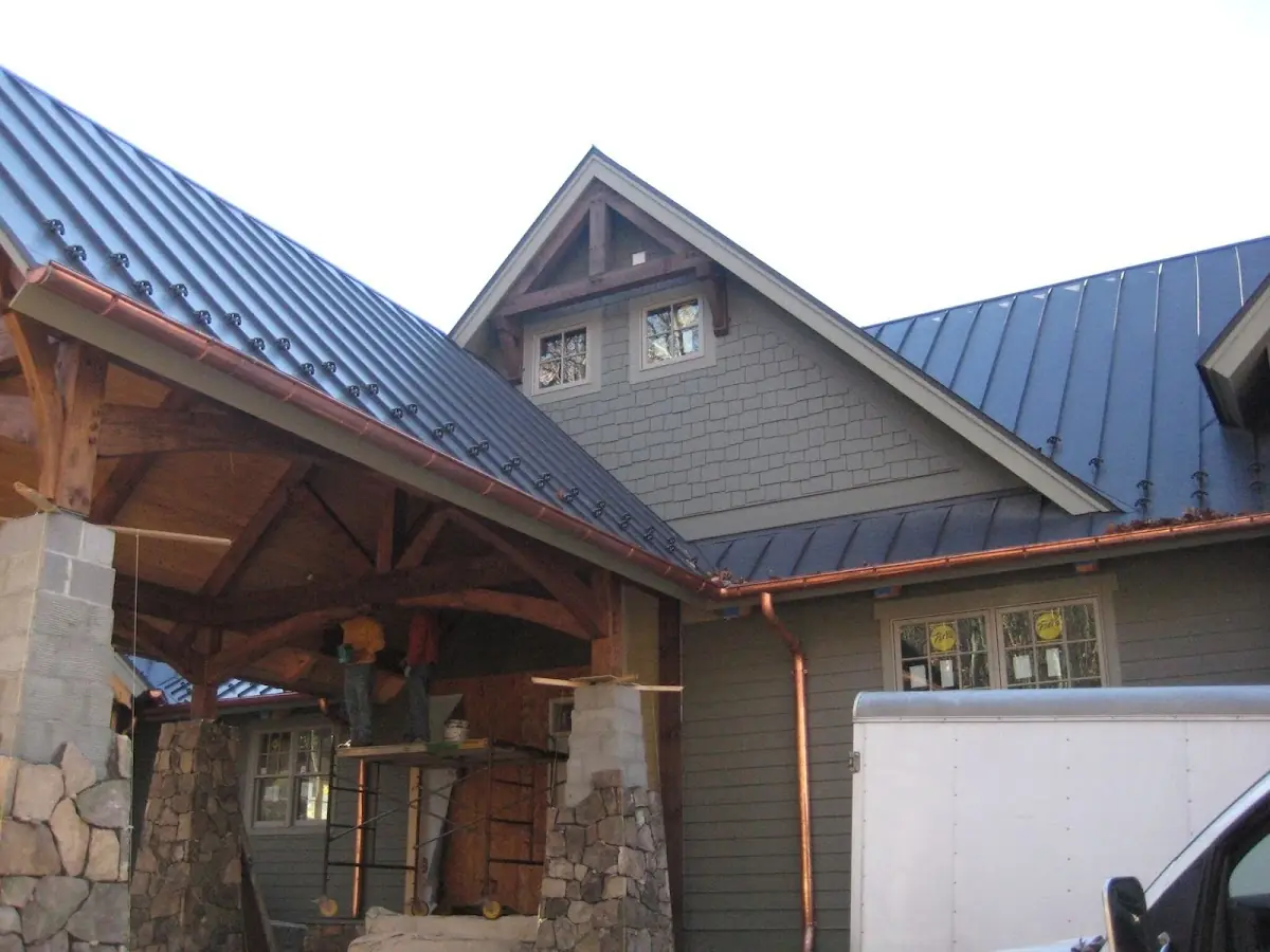 Craftsman Roofing team delivering quality roofing work in Mosquito Point